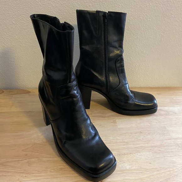 Diba Black Leather Platform Boots Size 10 - Picture 2 of 5